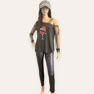 ❤️ Christmas Wine Glass Print Contrast Mesh Off Shoulder Top ❤️